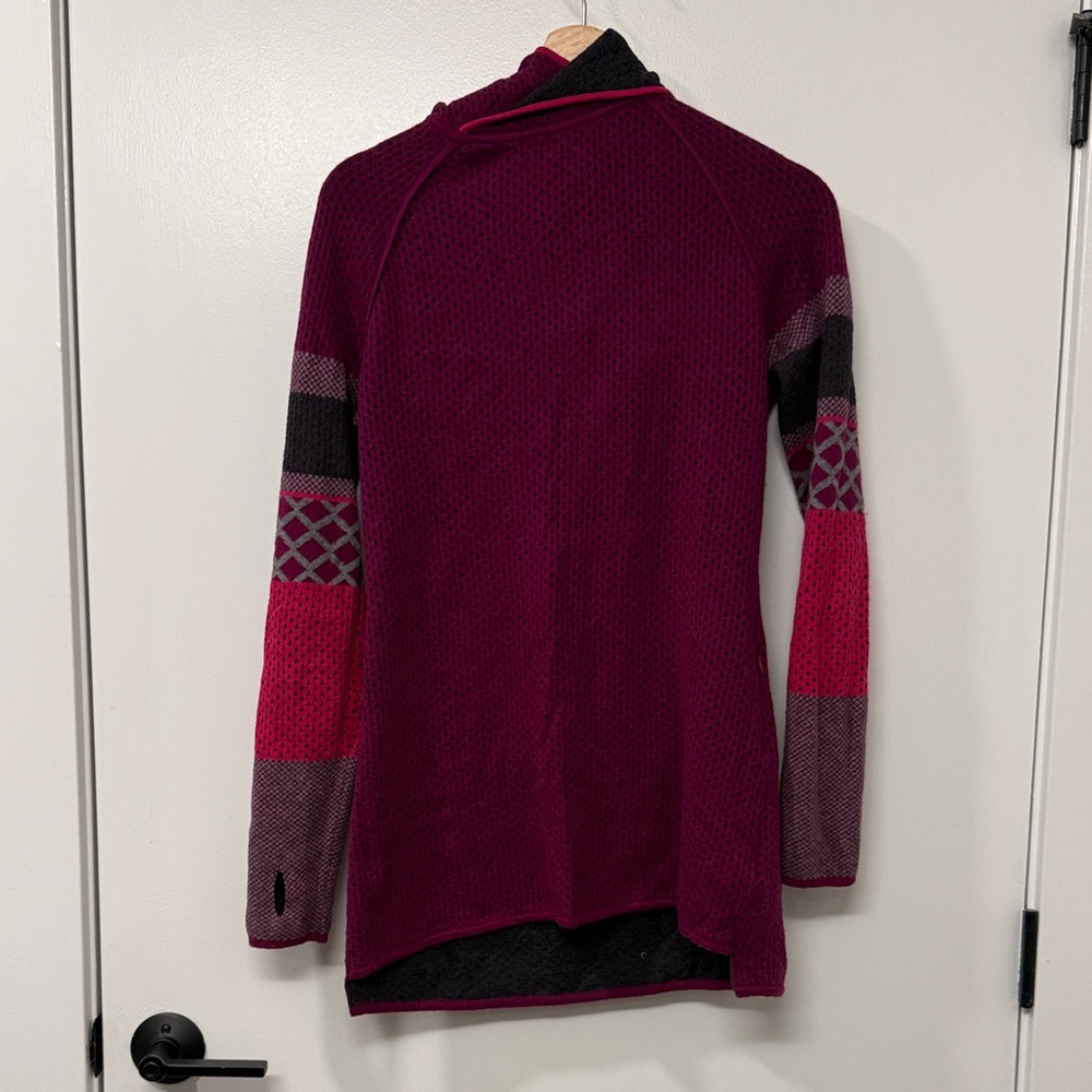 Women's Burgundy Sweater with Patterned Sleeves